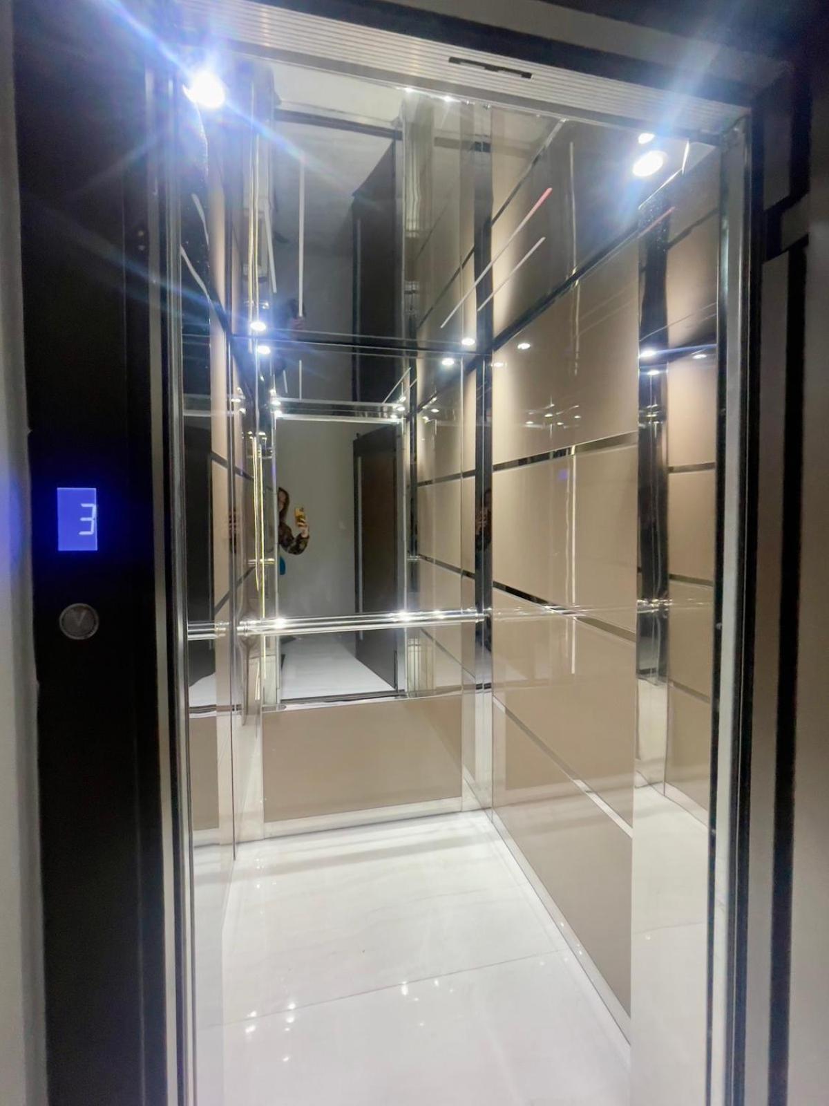 Alimos Luxury Prestige Lejlighed Athen Eksteriør billede